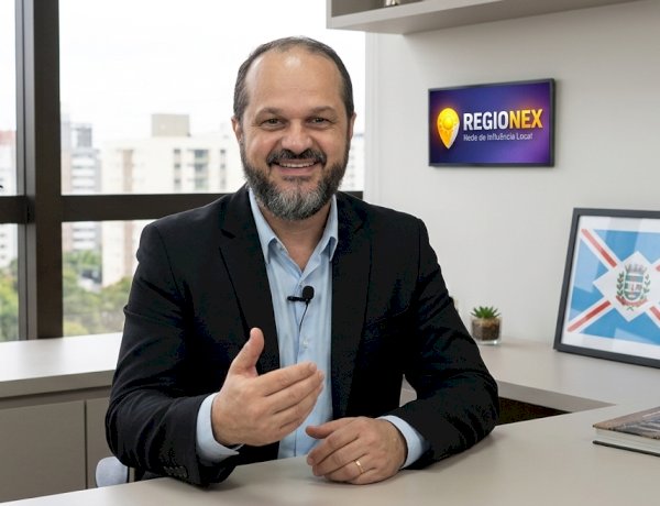 Especialista alerta em Londrina: O impacto do controle parental na saúde emocional dos filhos